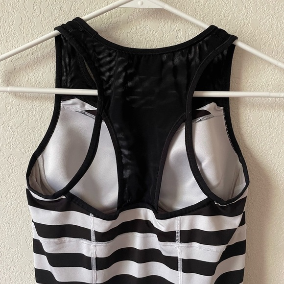 Athleta, black and white stripe tank top - Picture 4 of 5